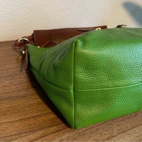 Dooney & Bourke Green Hobo Bag - Like New! - Picture 11 of 13